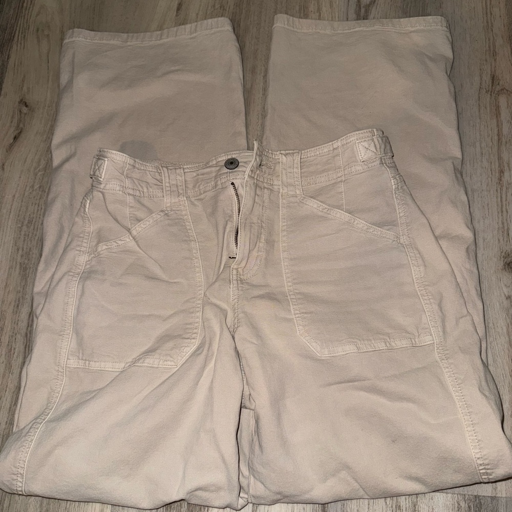 American eagle Tan Cargo Pants